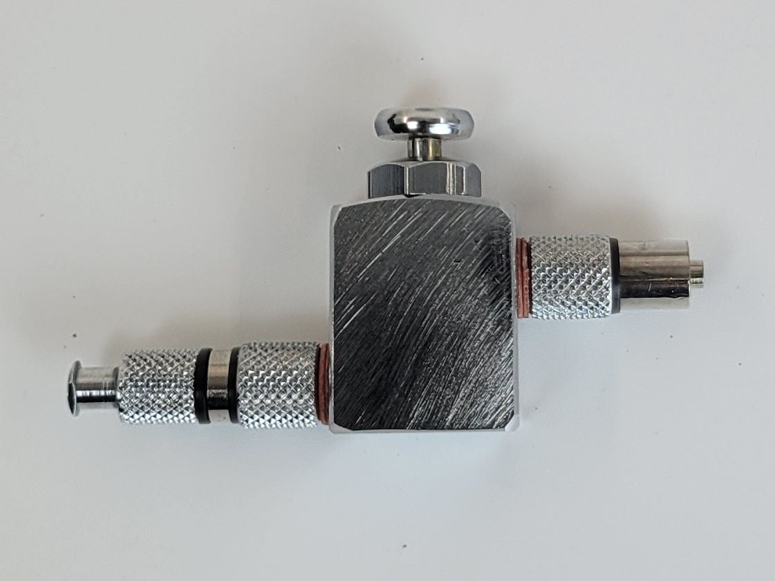 Hypo Valve Handle with Sawyer Hook-up — 825 SAWYER